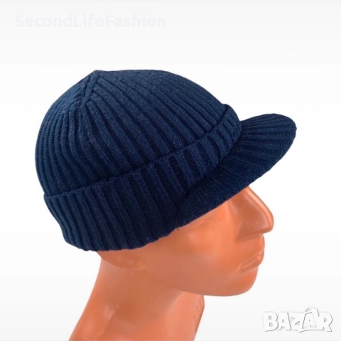 Футболна шапка Байерн Мюнхен Bayern Munchen зимна синя, един размер, зимна, за фенове, снимка 3 - Шапки - 52815586