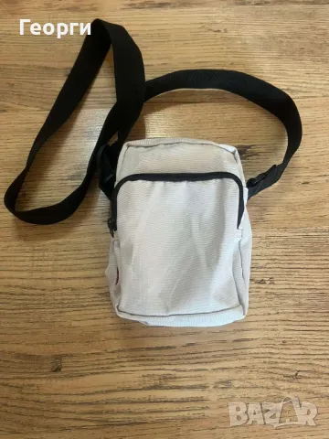 Чантичка за през рамо Levis 