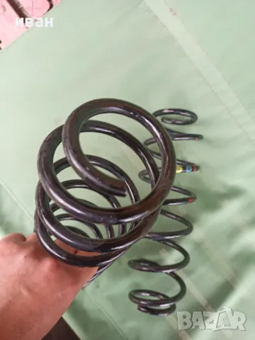 Пружини ресори Сеат Кордоба Ибиза 2006г, снимка 2 - Части - 49687731