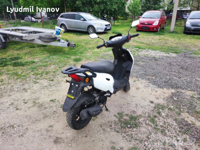 Скутер Generic B22 2018g 50cc 3ps 4-takt, снимка 6 - Мотоциклети и мототехника - 45319849