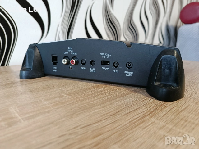 Усилвател MTX Audio 4001 (моно блок), снимка 5 - Ресийвъри, усилватели, смесителни пултове - 53483556