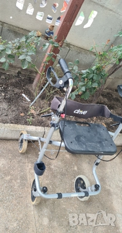 Проходилка Ролатор олекотен внос от Германия, снимка 3 - Ролатори - 51883677