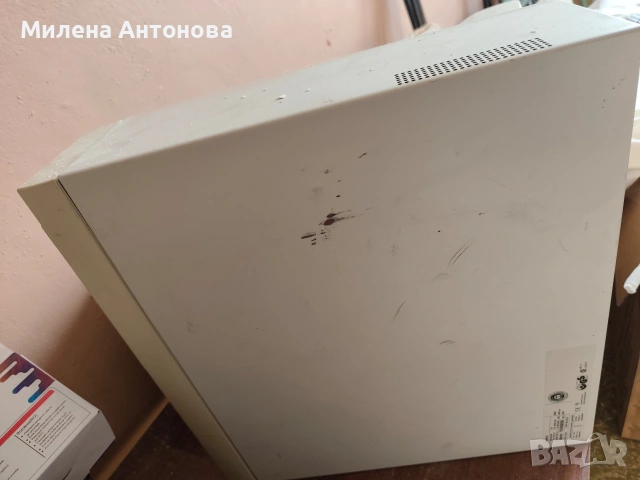 Пишеща машина,DVD,Компютър!, снимка 11 - Монитори - 53138660