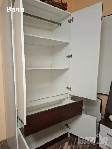 гардероб лео1 и лео2, снимка 2 - Гардероби - 53364077