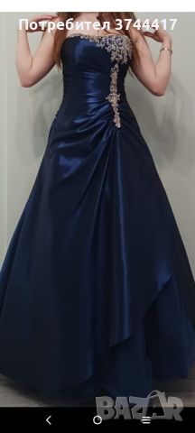 Много Красива Елегантна оригинална маркова рокля , снимка 6 - Рокли - 46349238