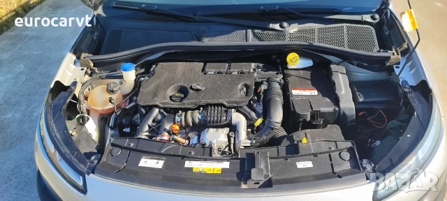 Citroen C4 Cactus 1.6 e-HDi, снимка 9 - Автомобили и джипове - 51203409