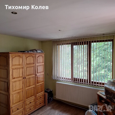 Продавам масивна двуетажна къща, снимка 13 - Къщи - 50554087