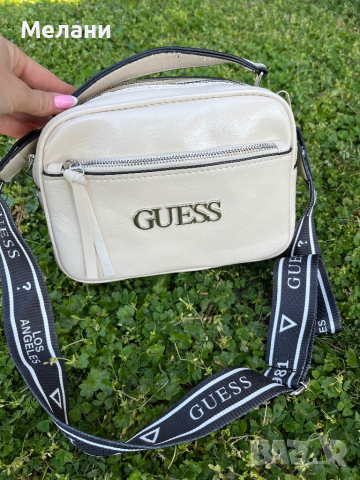 Нова дамска чанта Guess, снимка 1 - Чанти - 44961378