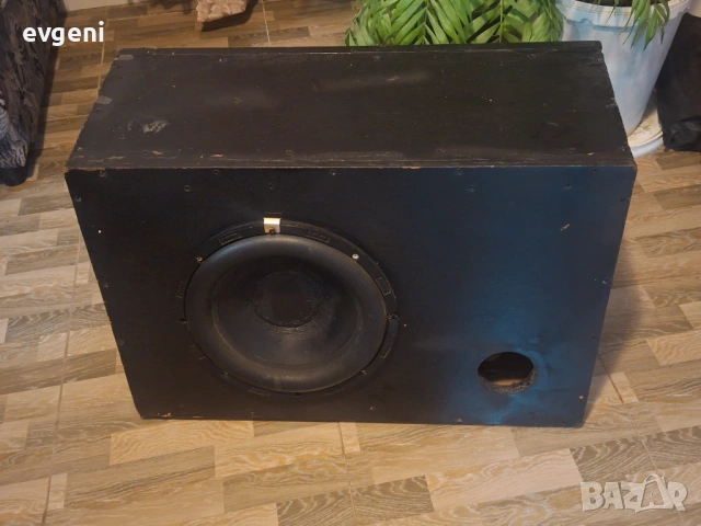 Субуфер FatBoy Crunch Drive Series 12" с кутия – Мощен Бас, снимка 2 - Тонколони - 53141058