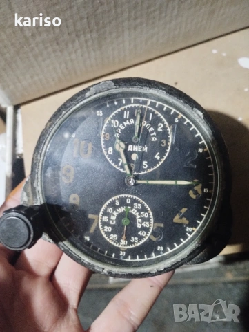  Стар Часовник от военен самолет МИГ