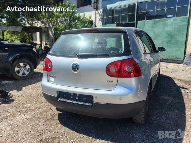 Продавам на части Vw Golf 5 1.9 TDI 105 HP BLS, снимка 3 - Части - 46429529