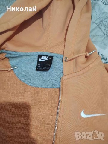 оригинален суичър Nike, снимка 2 - Спортни дрехи, екипи - 46571423