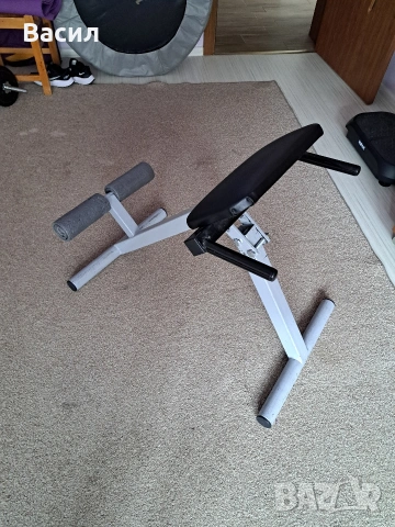 Хиперекстензия фитнес уред