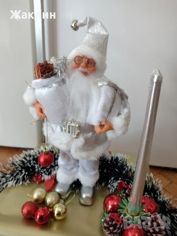 Коледна украса - дядо Коледа, свещник, гирлянди, топки, снимка 3 - Коледни подаръци - 52546107