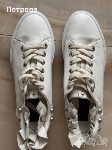 Дамски кецове Cesare Paciotti естествена кожа, снимка 5 - Маратонки - 51764342