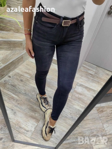 Дамски дънки с колан, снимка 4 - Дънки - 51633951