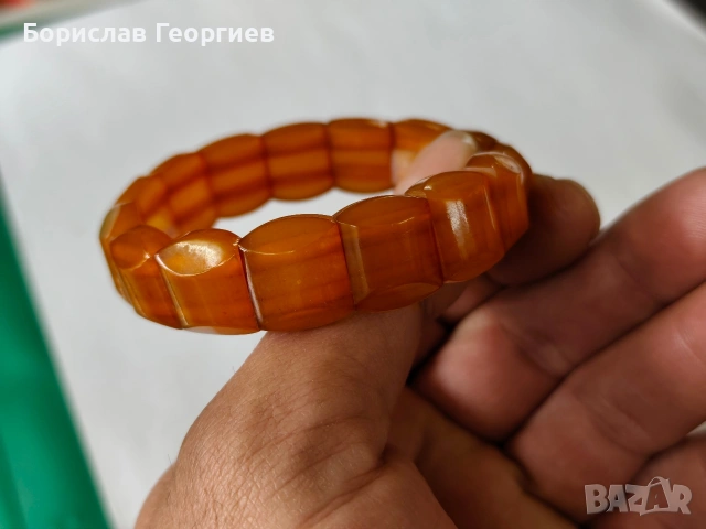 Стара гривна от кехлибар, снимка 5 - Гривни - 53945836