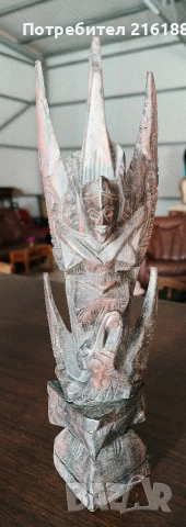 Дървена статуетка 