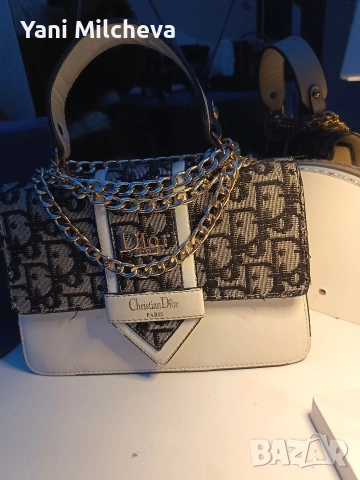Дамска чанта Dior – стилна, запазена, снимка 3 - Чанти - 53460598