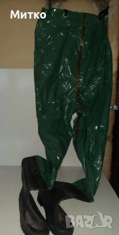Водоустойчив панталон тип гащеризон с ботуши 42 номер, снимка 2 - Екипировка - 53089546