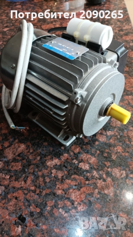 Продавам монофазен чисто нов мотор,италиански марка NERI Motori,0,25kw. 1380об., 15мм. Ос, снимка 2 - Електродвигатели - 52883270
