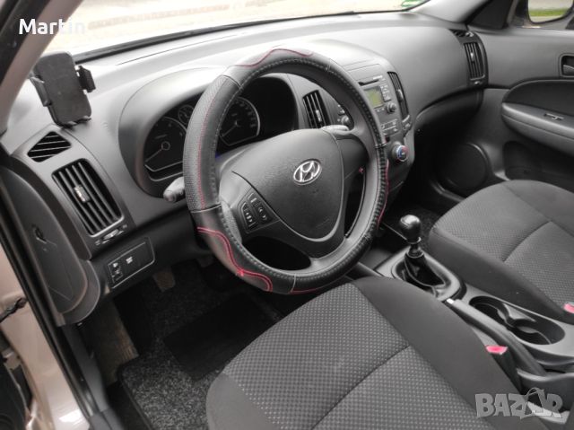 Hyundai i30 1.6crdi , снимка 12 - Автомобили и джипове - 46361705