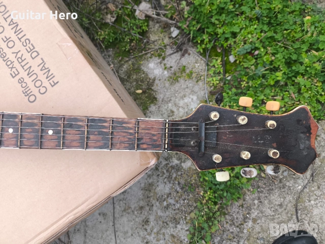 Стара Електрическа джаз китара за реставрация, снимка 6 - Китари - 53141895