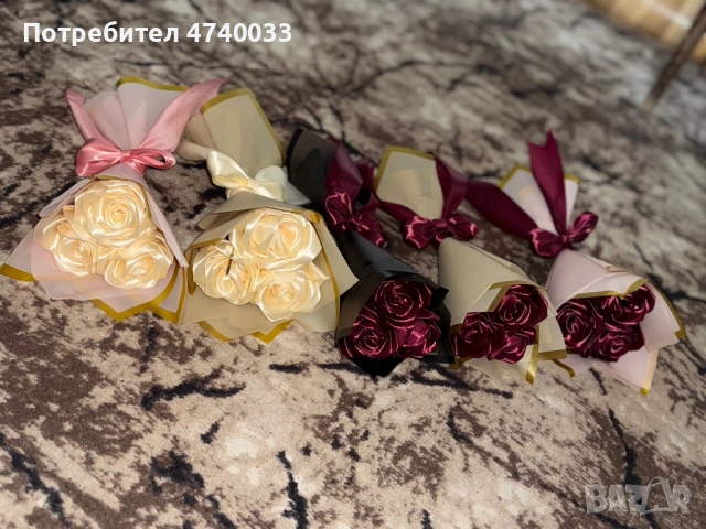 Вечни букети от сатенени рози - идеален подарък по повод 8 март