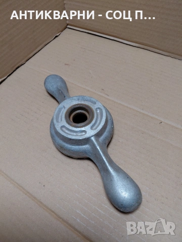 Соц Стара Ръчна Машинка Затварачка За Буркани. НОМЕР 772., снимка 2 - Антикварни и старинни предмети - 54169204