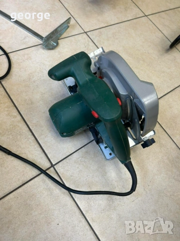Ръчен циркуляр Bosch PKS 54, снимка 2 - Циркуляри - 54204632