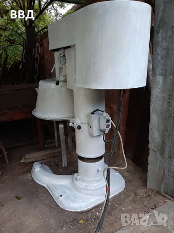 тестосмесител тестобъркачка cмесител за тесто, снимка 2 - Други машини и части - 54071296