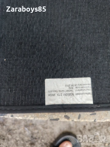 Продавам Оригинални Стелки за Volkswagen Touran след 2015г, снимка 6 - Аксесоари и консумативи - 50917960