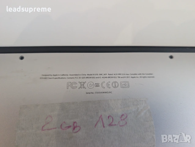 MacBook air Model A1370 EMC 2471 2gb 