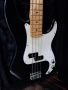Продавам Бас Fender Precision - Made in Mexico, снимка 2