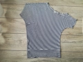 Продавам дамска фланелка-модел "голо рамо "с моряшка шарка, снимка 1