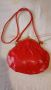 Нова червена кожена чантичка, снимка 1 - Чанти - 45840924