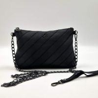 Модерна дамска чанта от ест. к. в елегантен дизайн с метлна дръжка за рамо тип синдцир 32/20см, снимка 1 - Чанти - 45120313