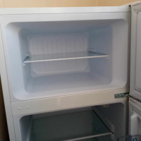 Продавам хладилник Hansa в отлично състояние, снимка 4 - Хладилници - 44941124