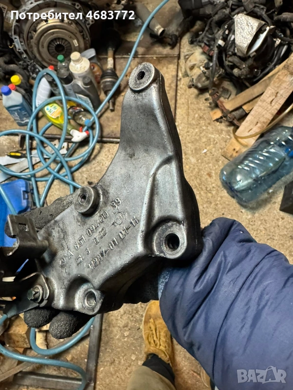 Стойка или лапа на двигател на Мерцедес Mercedes 2.2Cdi само за 30лв. A6510940039, снимка 1