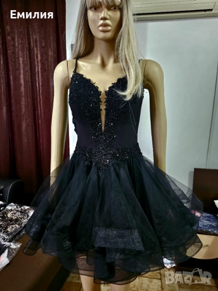 Черна рокля , снимка 1