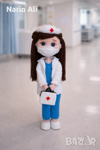 Плетена кукла доктор, снимка 4 - Кукли - 54027235