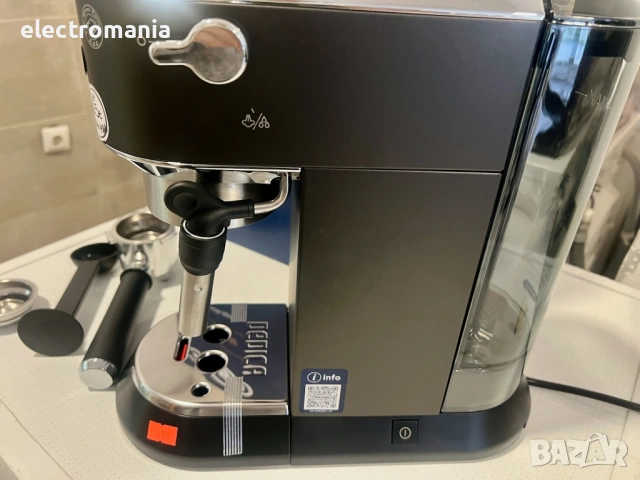 ЧИСТО НОВА!!! кафемашина Delonghi Dedica EC685.BK, снимка 4 - Кафемашини - 53416307