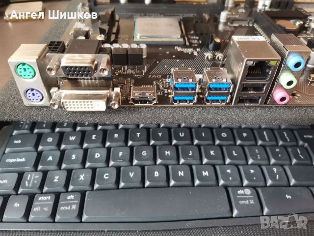 Дънна платка Gigabyte GA-A320M-S2H V2 + AMD Ryzen 5 2600X 3600MHz 4200MHz Socket AM4 + 32GB DDR4 , снимка 2 - Дънни платки - 29991931