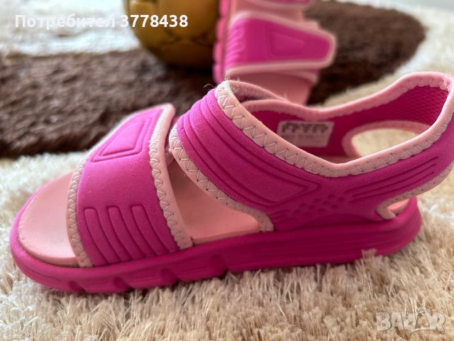 Детски сандалки за момичета, снимка 3 - Детски сандали и чехли - 46153539