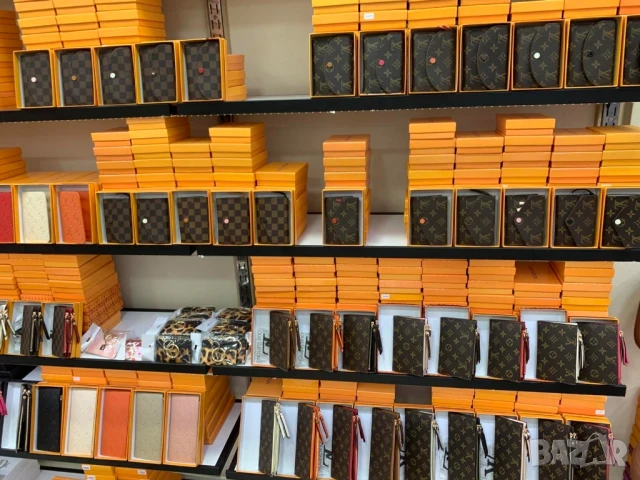 портмонета guess chanel louis vuitton hermes gucci , снимка 3 - Портфейли, портмонета - 50970496