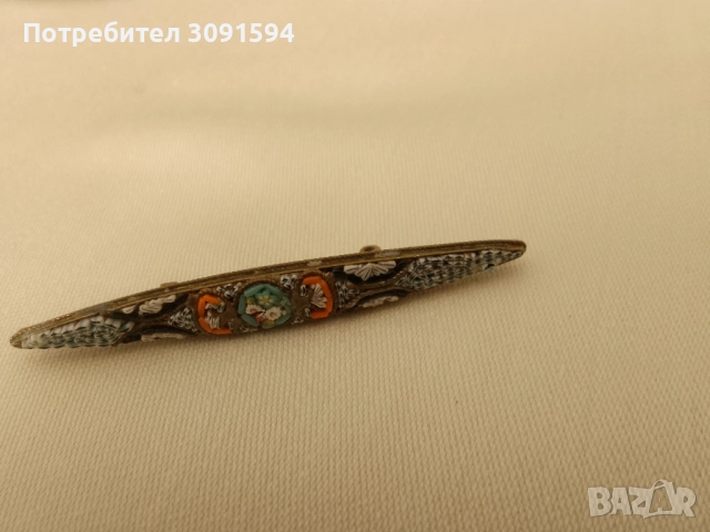 Автентична старинна брошка, която е ръчно изработена от цветно Венецианско стъкло - Венецианска моза, снимка 10 - Антикварни и старинни предмети - 51769548