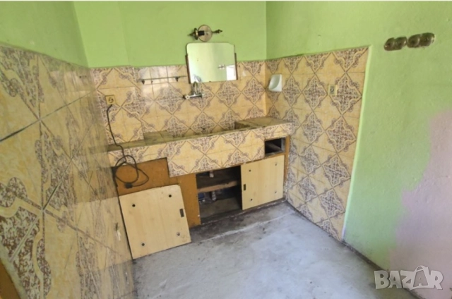 Продавам къща в гр. Смолян, кв. Долно Райково, снимка 17 - Къщи - 52179850