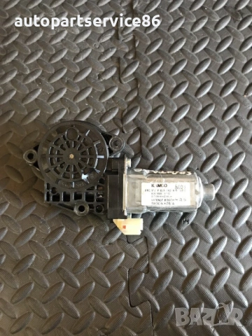 Мотор на стъкло за предна лява врата за KIA Sportage (2005-2009) 98810-1F100