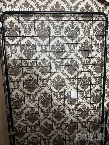 Стелаж решетка за куки със стойка черен употребяван с 35 куки и 4 държачи