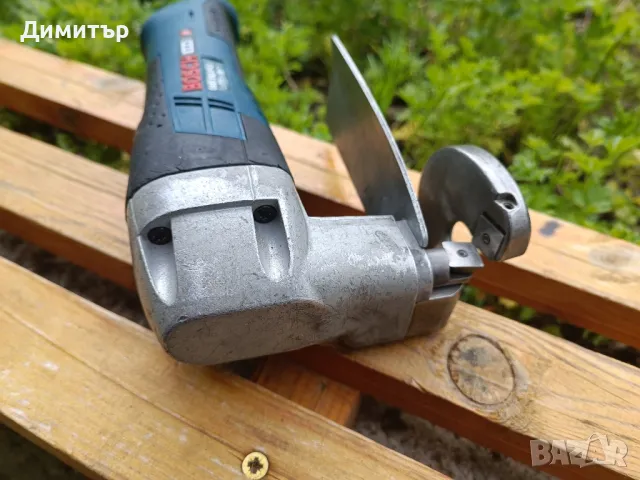 Bosch GSC 10.8 V-LI тяло на акумулаторна ножица за ламарина, снимка 10 - Други инструменти - 49922276